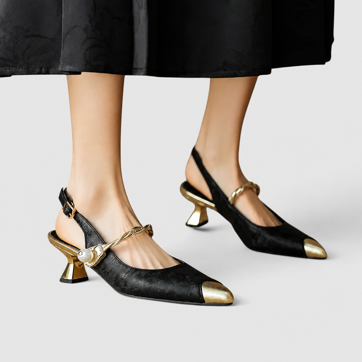 SERAPHYANE - ZAPATOS DE TACÓN BAJO CON PERLA