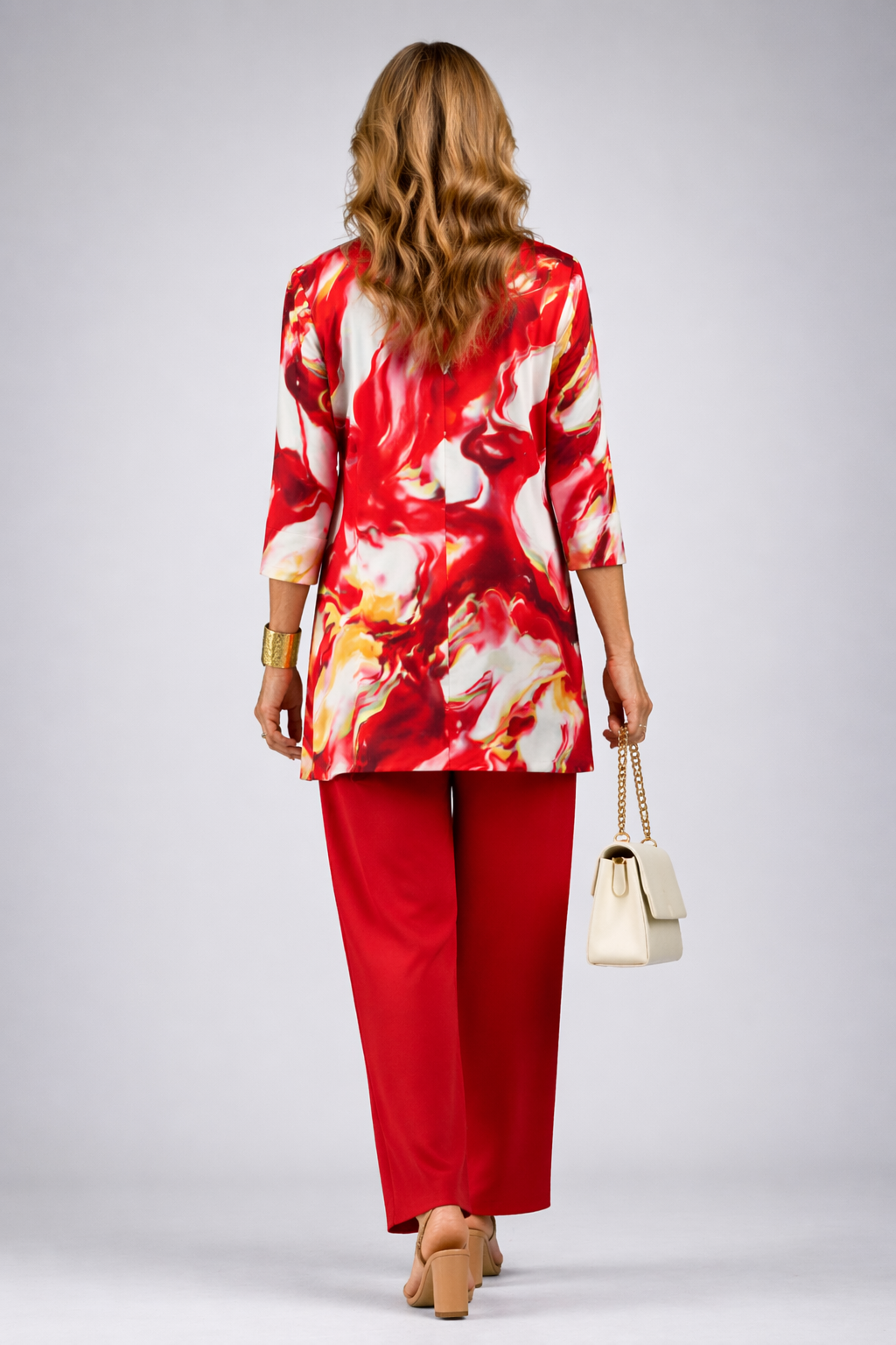 GELSEY - CONJUNTO DE TRES PIEZAS EN ROJO