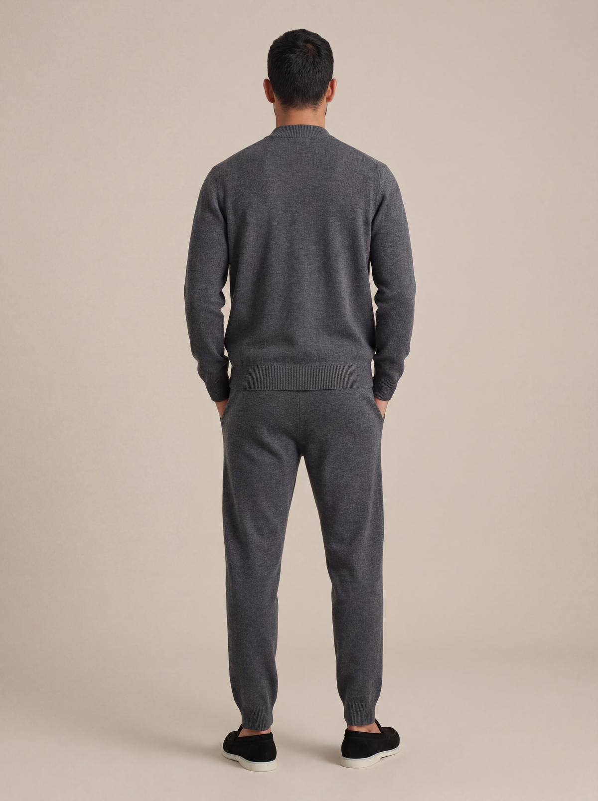 CONJUNTO CON CHAQUETA - GRIS OSCURO