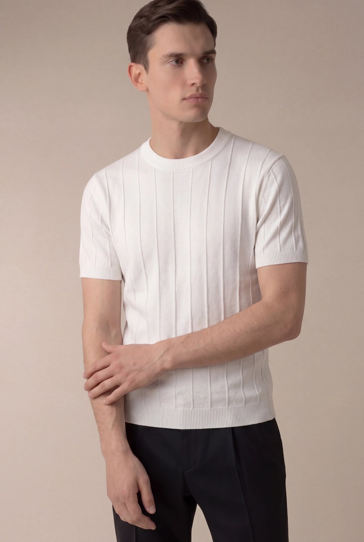 CAMISETA BLANCA ELEGANTE
