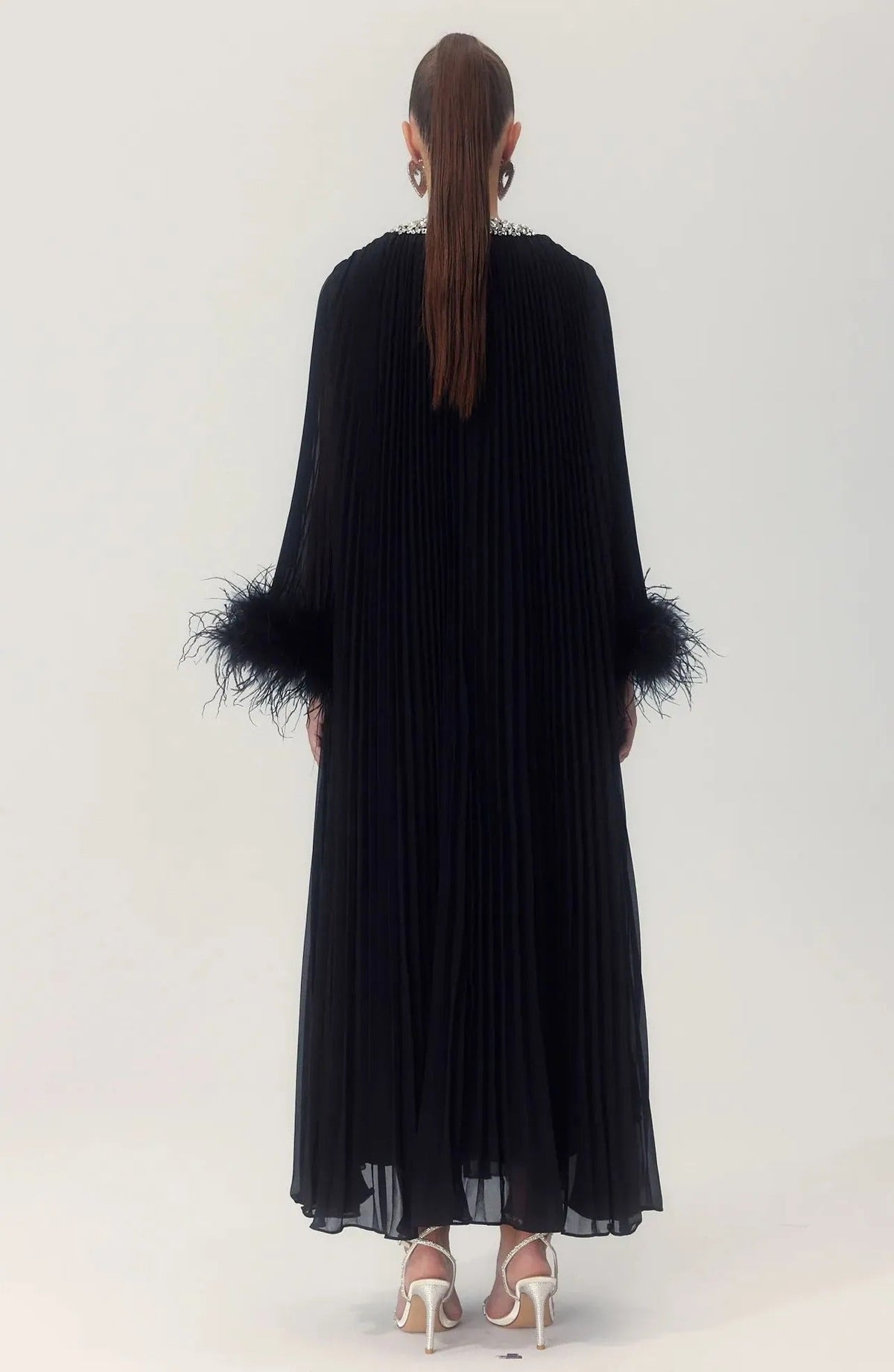 PAULETA - VESTIDO CON PLUMAS DIAMANTE