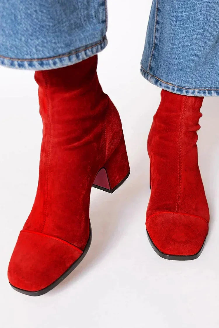 AVA - BOTAS CON TACÓN ELEGANTES