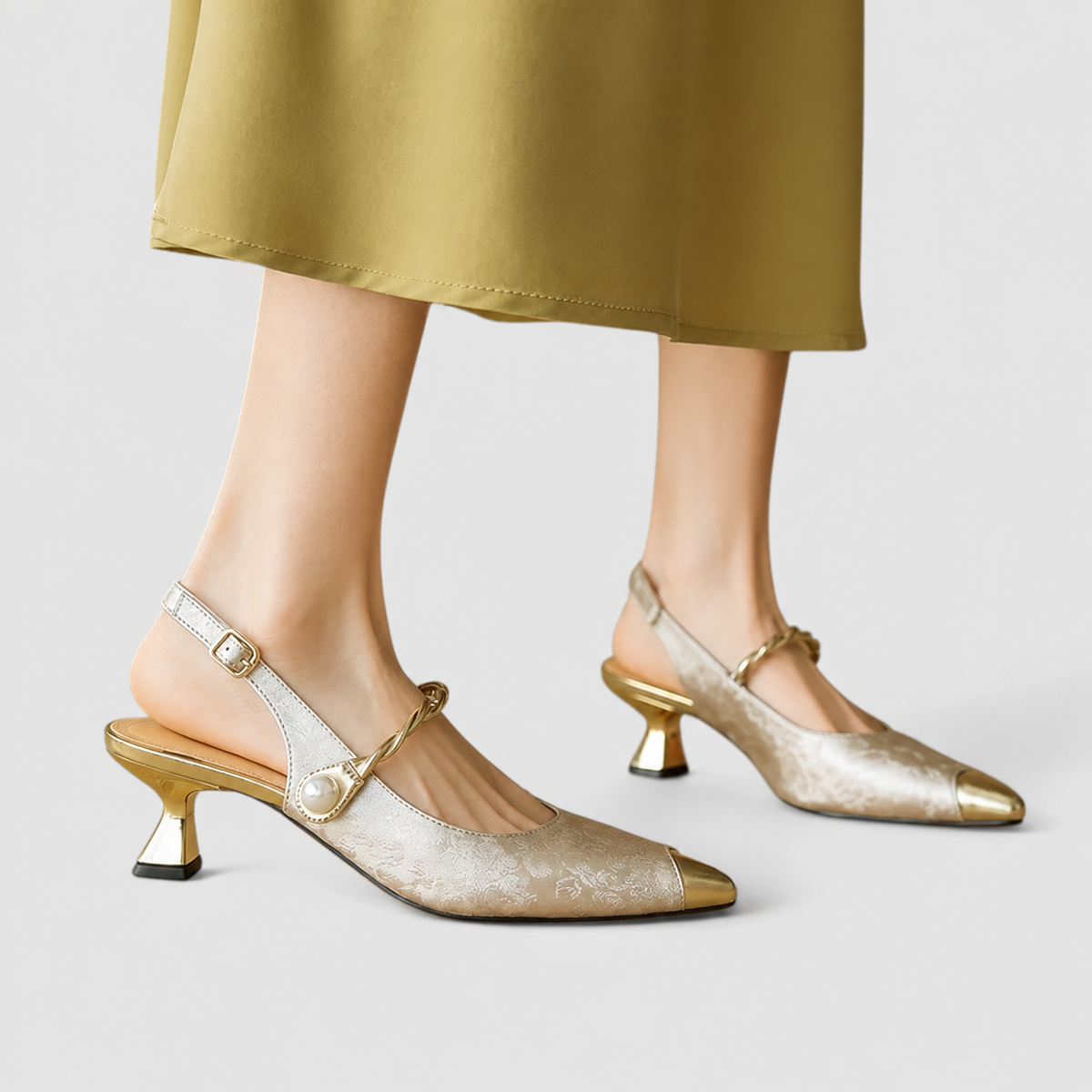 SERAPHYANE - ZAPATOS DE TACÓN BAJO CON PERLA