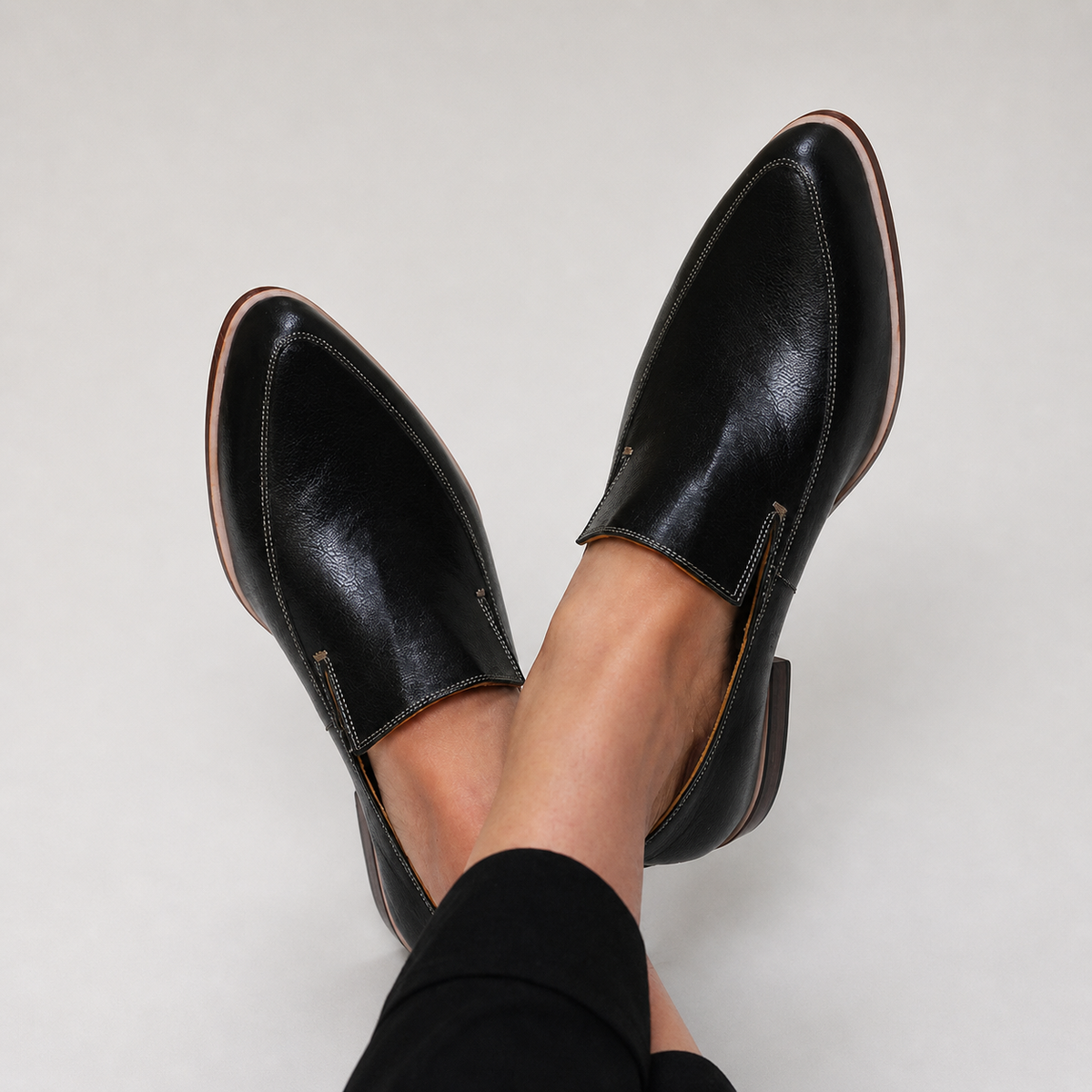 ZOFIA - MOCASINES NEGROS DE PATCHWORK