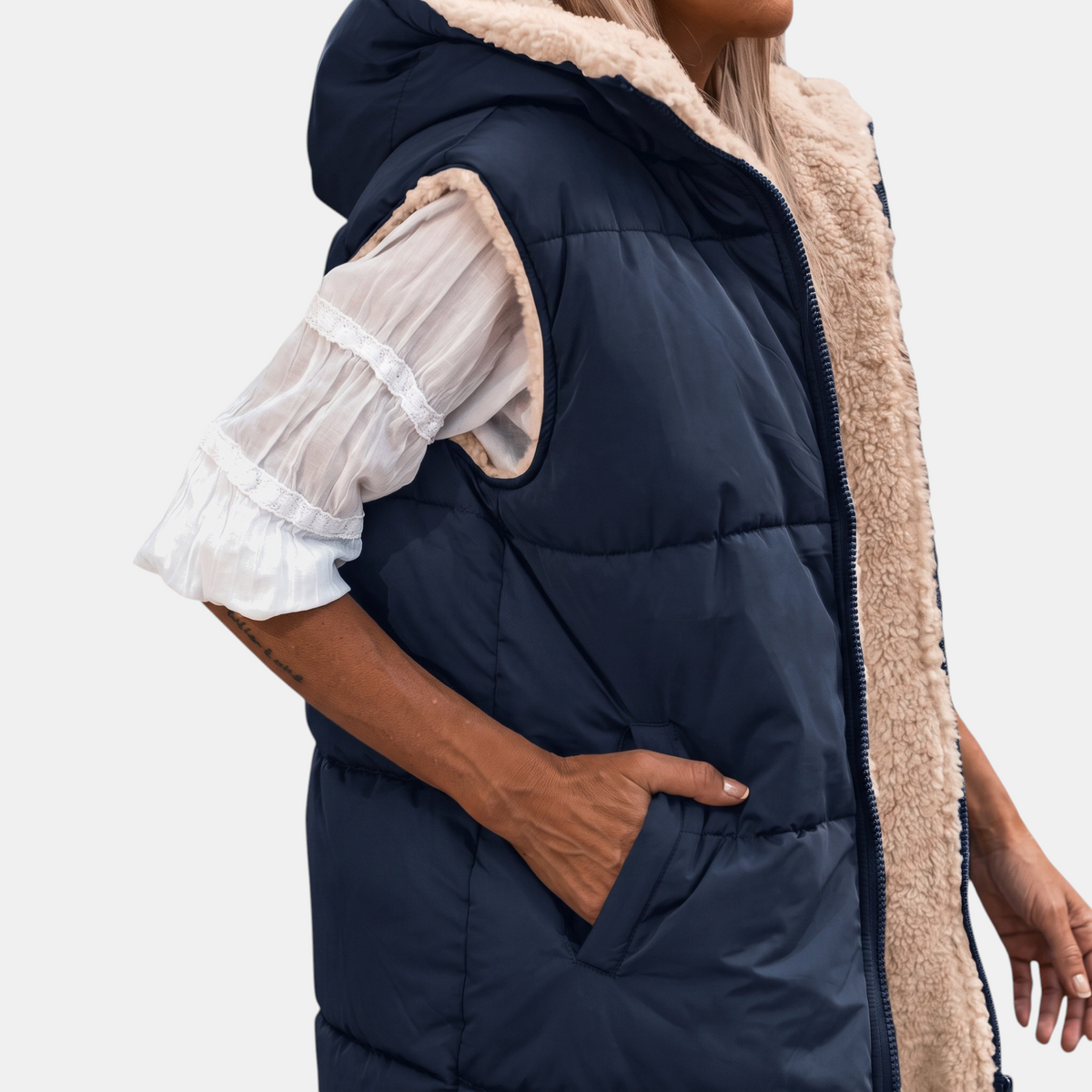 SVEA - CHALECO ACOLCHADO REVERSIBLE CON BORREGUITO