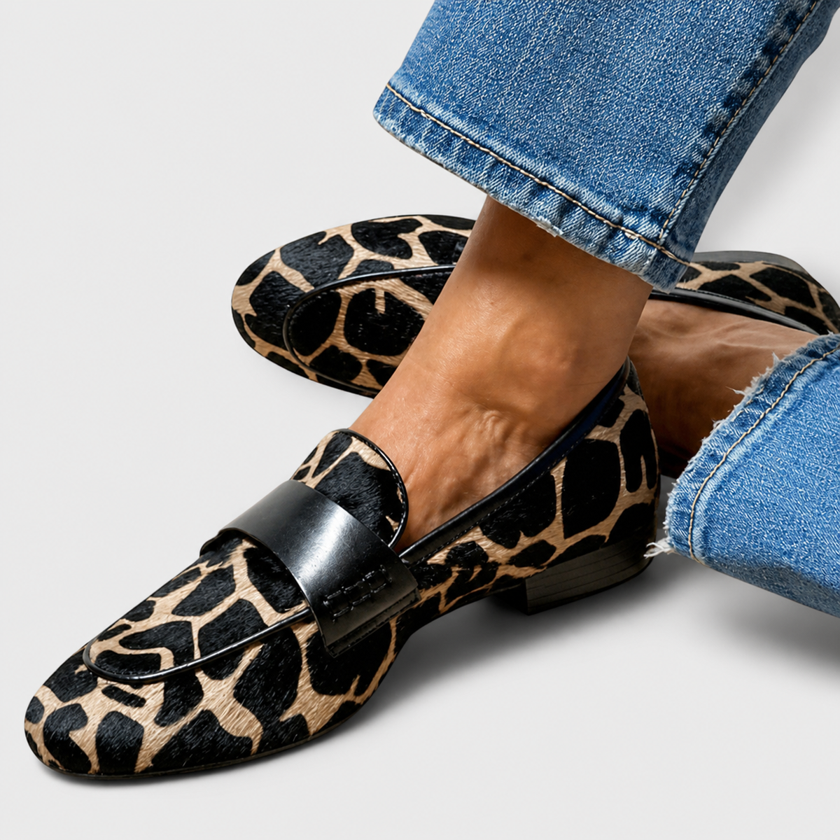 LÉONIE - MOCASINES DE LEOPARDO
