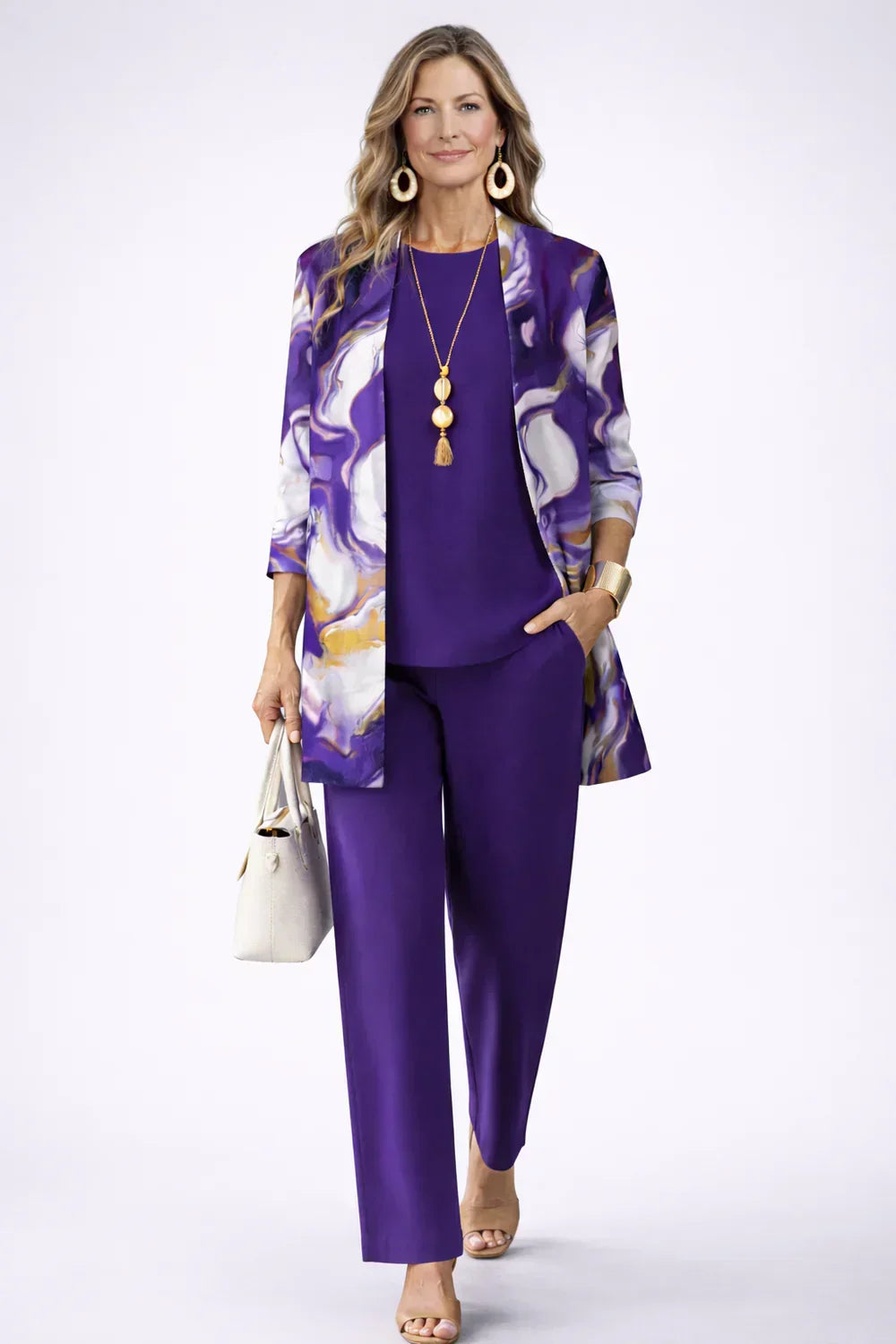 MAUDE - CONJUNTO DE TRES PIEZAS EN MORADO Y BLANCO