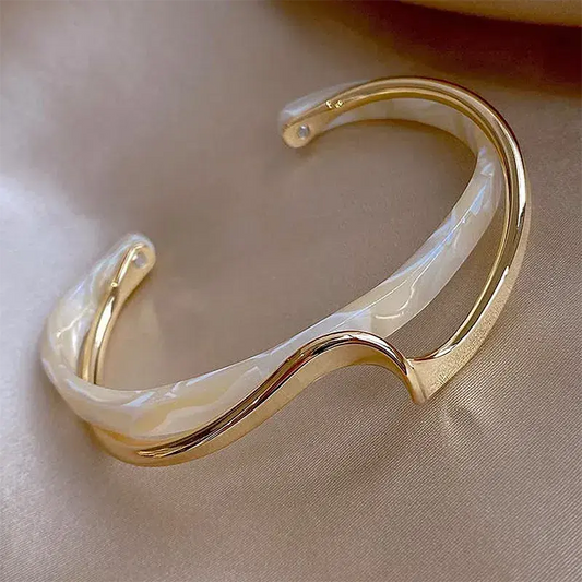 PULSERA ABIERTA DORADA