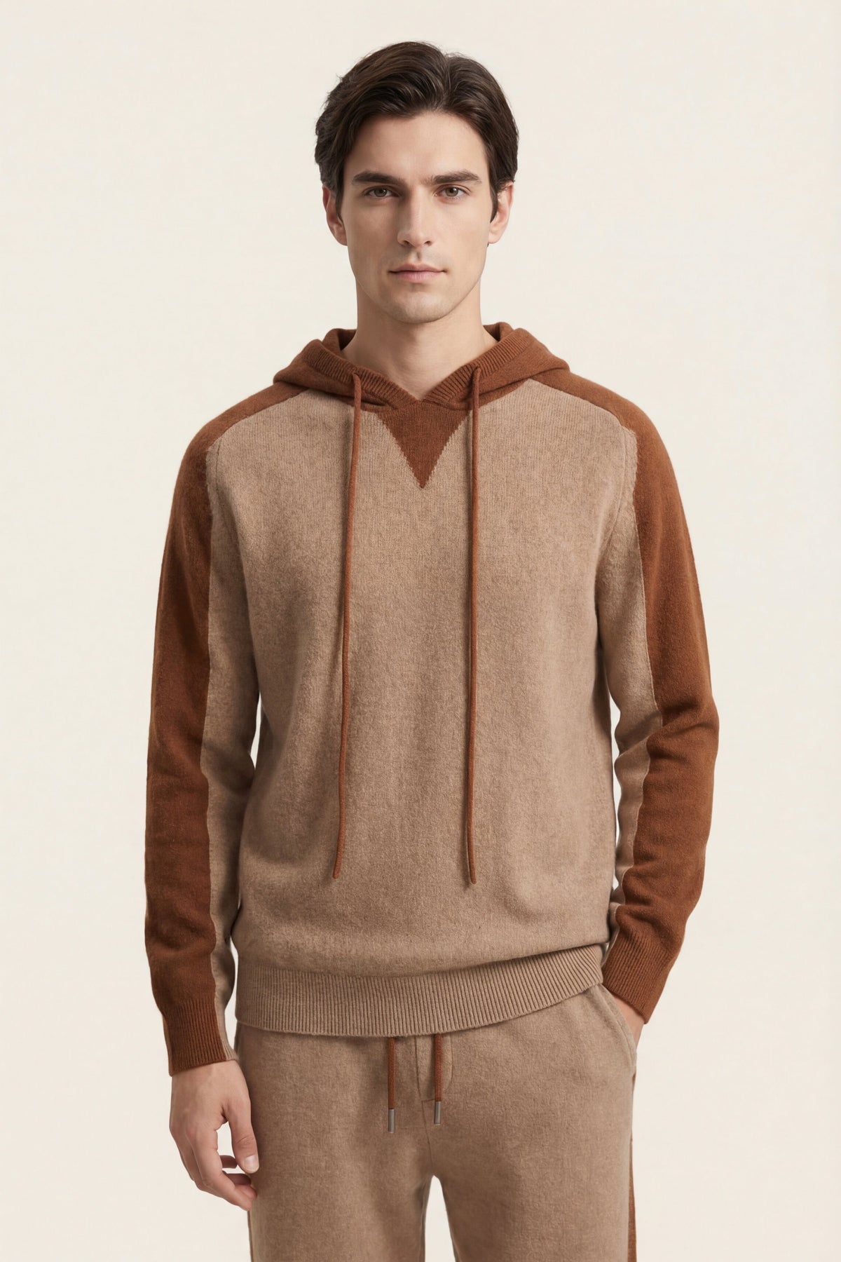 CONJUNTO CON CAPUCHA - BICOLOR