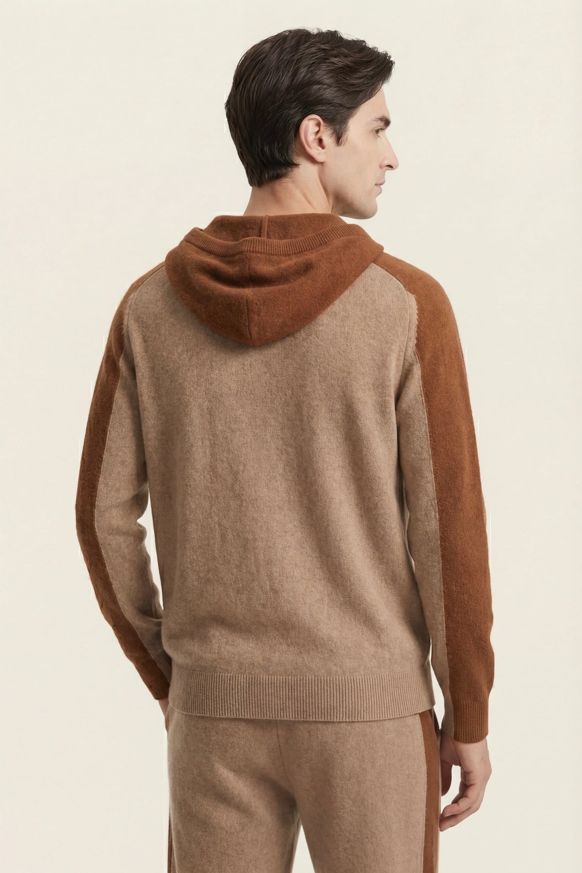 CONJUNTO CON CAPUCHA - BICOLOR