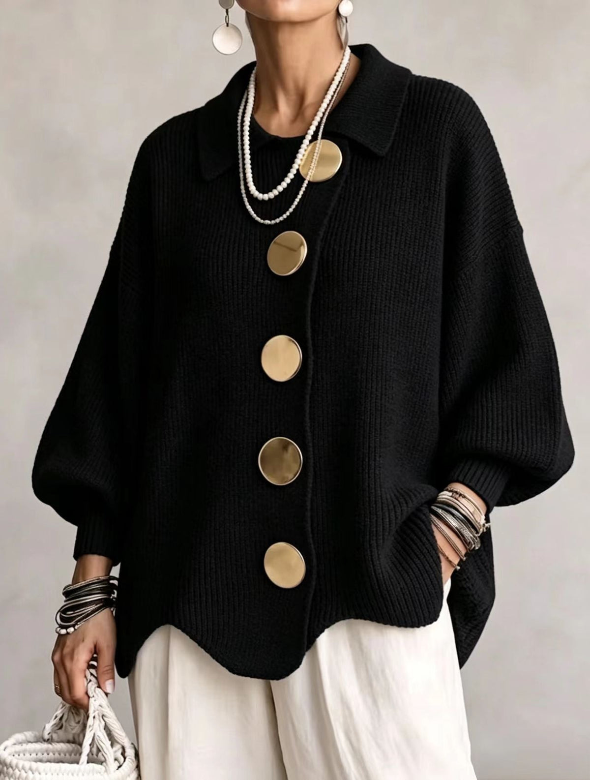 ODETTE - CÁRDIGAN OVERSIZE CON BOTONES DORADOS