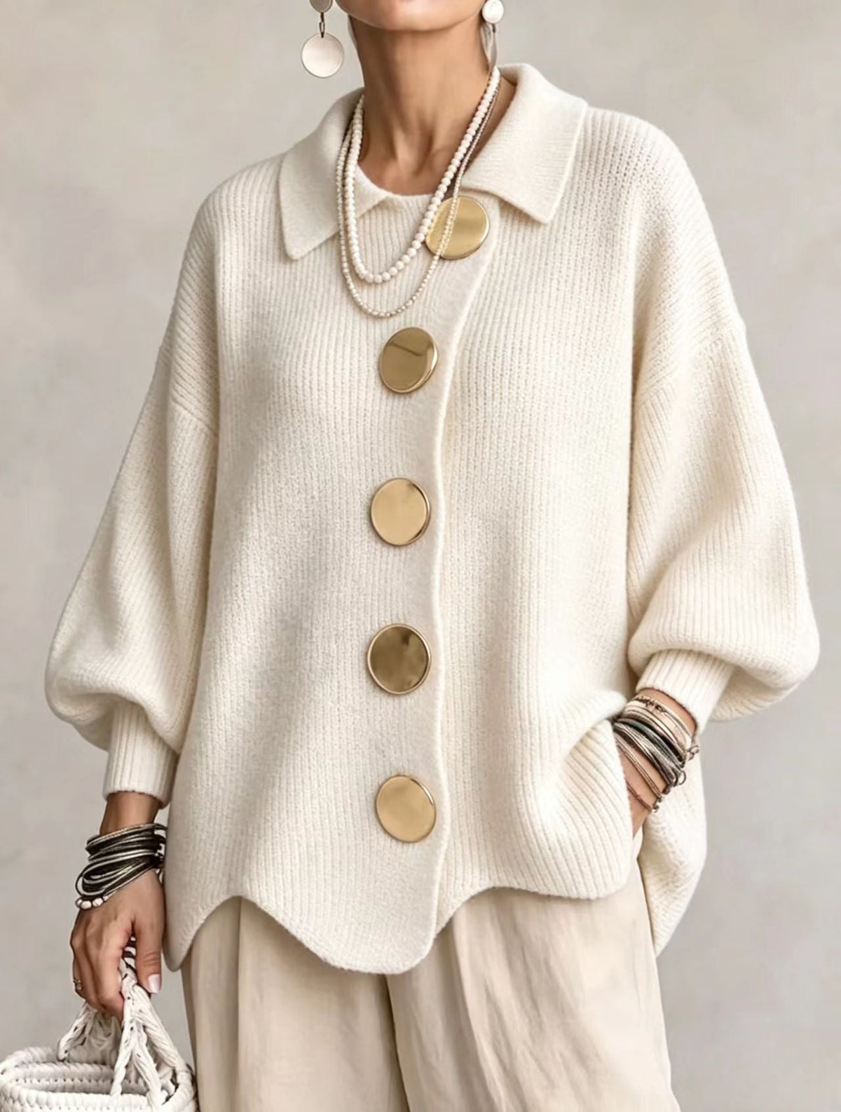 ODETTE - CÁRDIGAN OVERSIZE CON BOTONES DORADOS