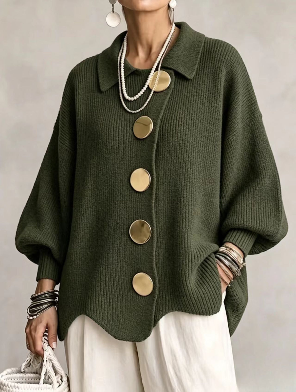 ODETTE - CÁRDIGAN OVERSIZE CON BOTONES DORADOS