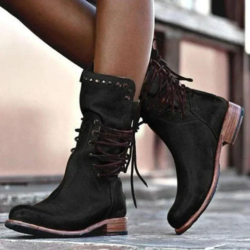 VENETIA - BOTINES CAMPEROS CON CORDONES