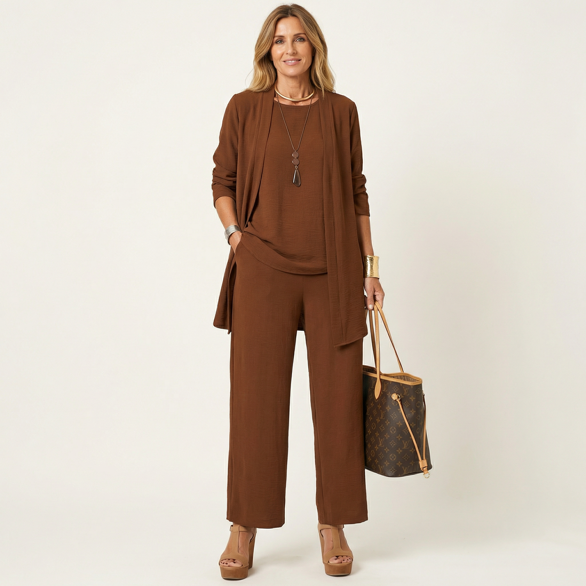 VERENA - CONJUNTO DE TRES PIEZAS CON PANTALÓN ANCHO