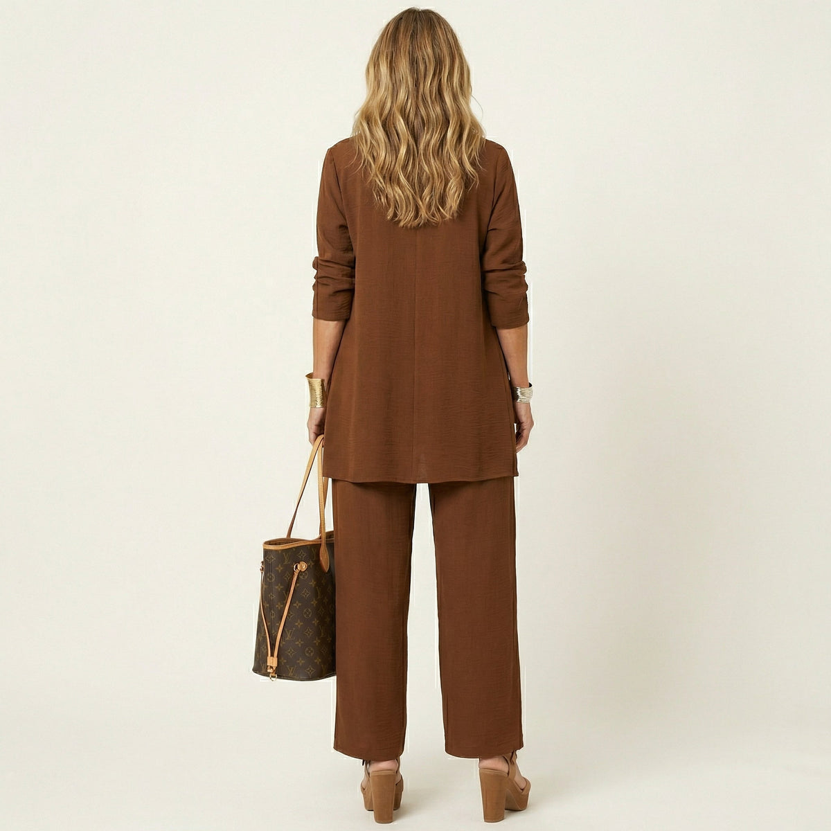 VERENA - CONJUNTO DE TRES PIEZAS CON PANTALÓN ANCHO