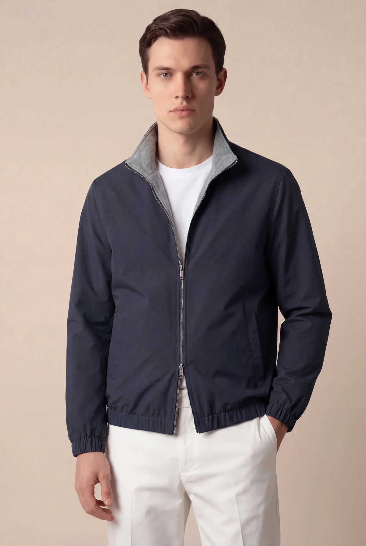 CHAQUETA TÉCNICA AZUL MARINO
