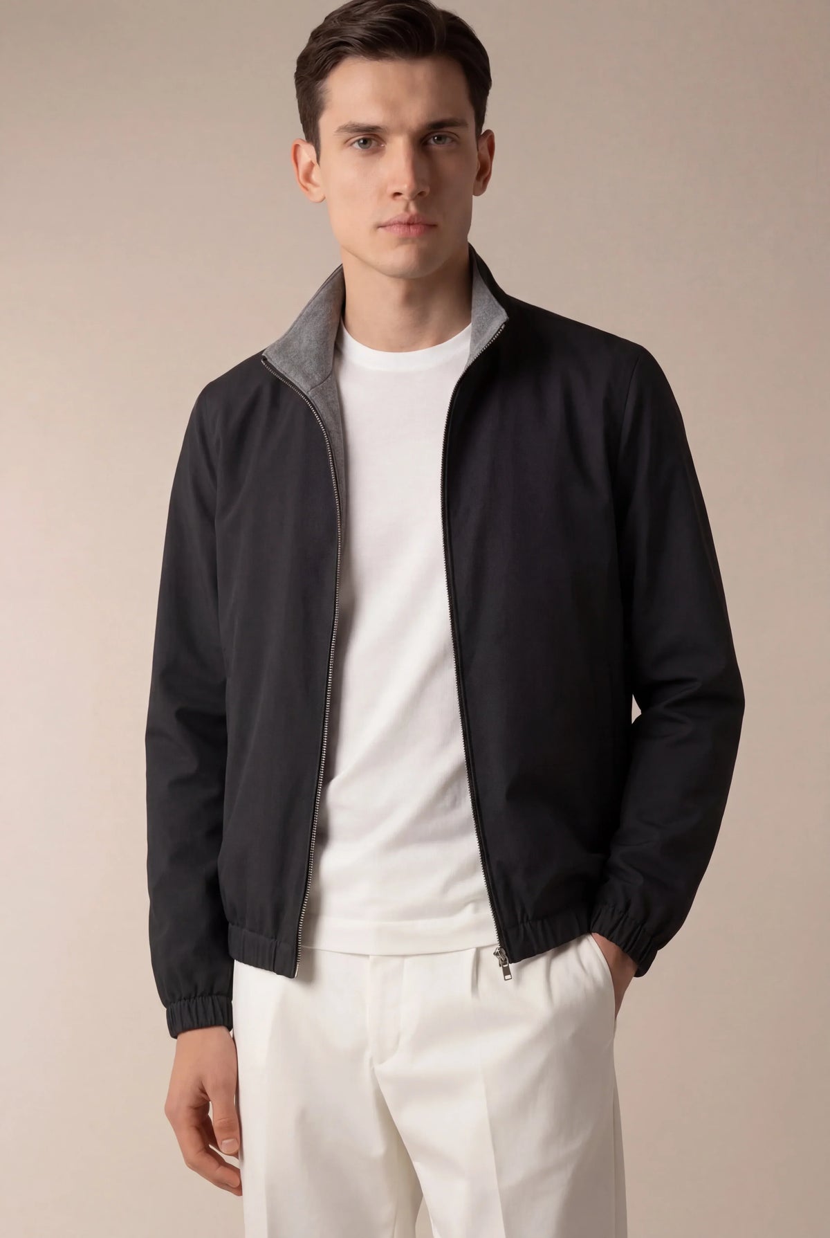 CHAQUETA TÉCNICA NEGRA