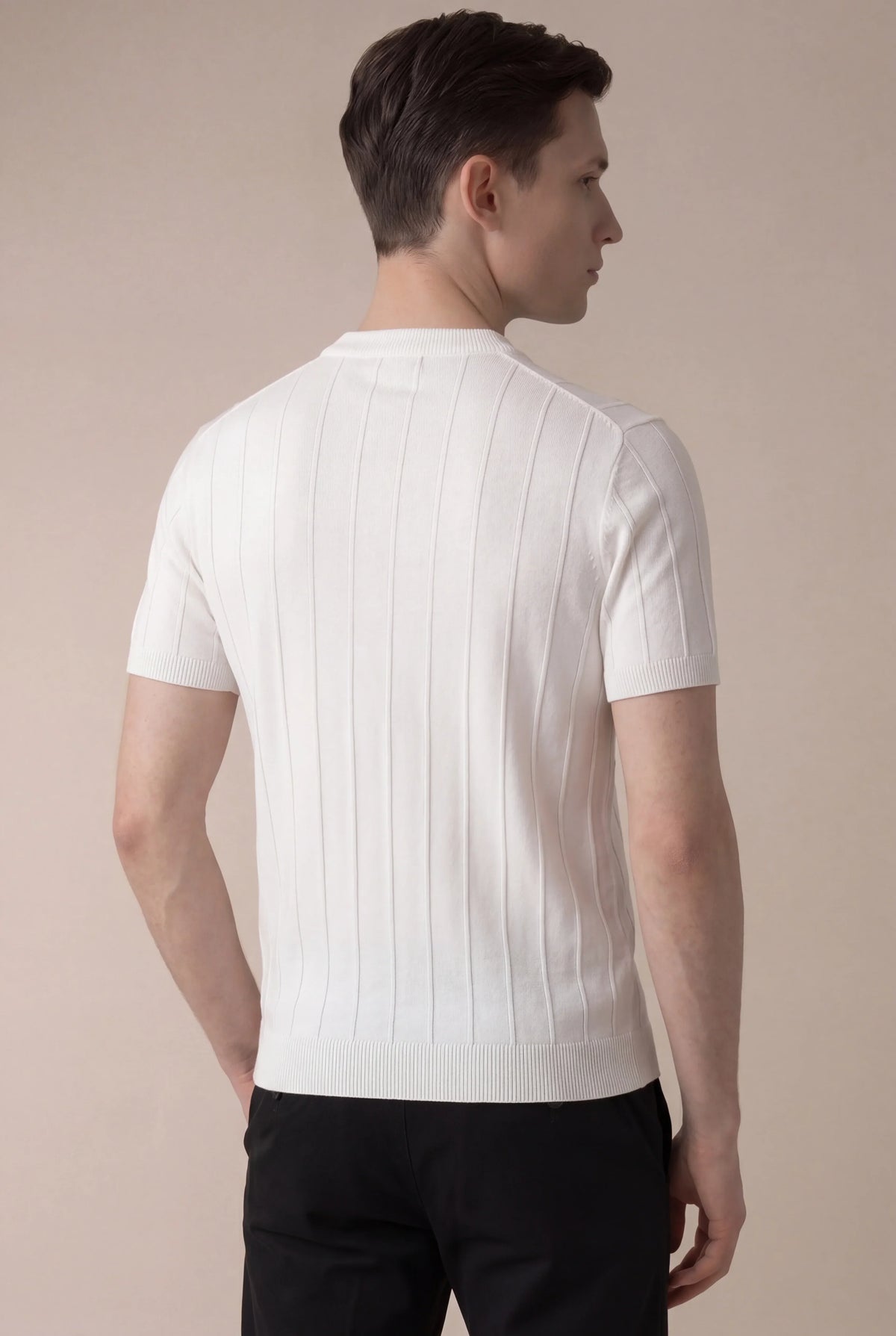 CAMISETA BLANCA ELEGANTE