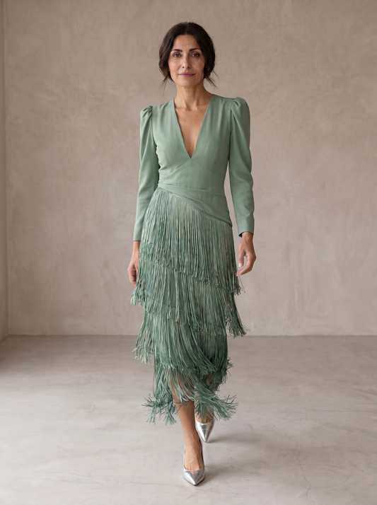 CLARA - VESTIDO ELEGANTE CON MANGAS DE FLECOS