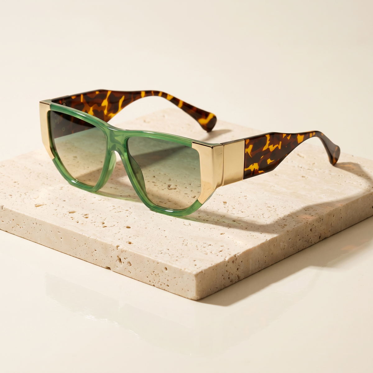 LENTES DE SOL GIADA