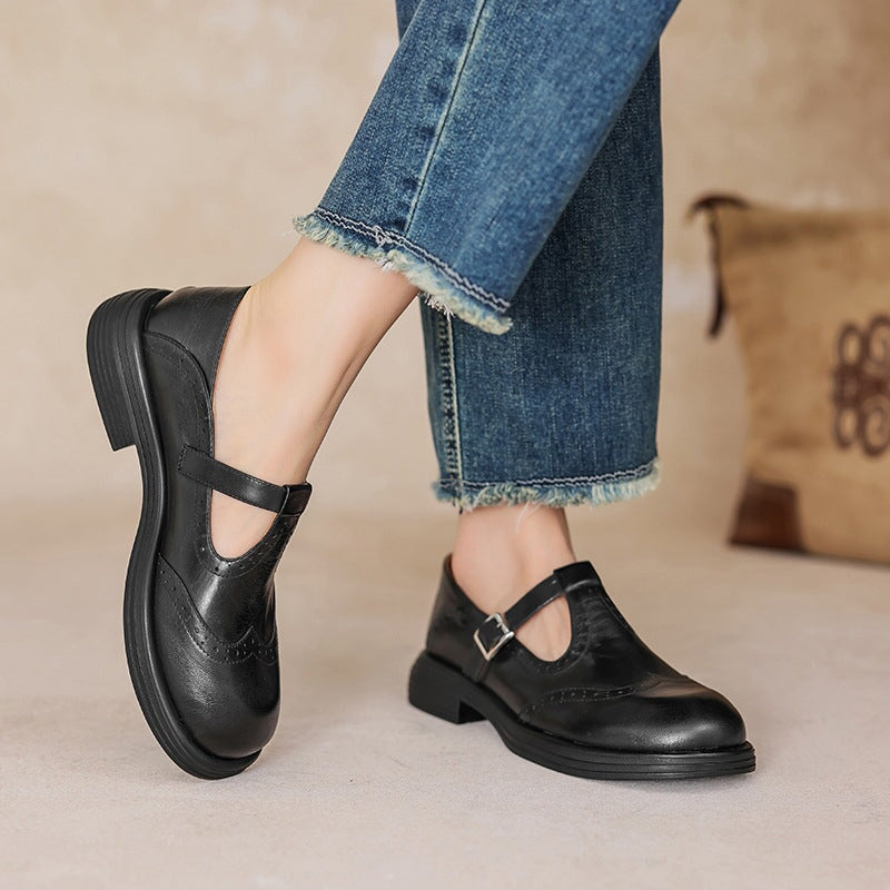 BERNADETTE - MERCEDITAS TIPO BROGUE CON CORREA EN T