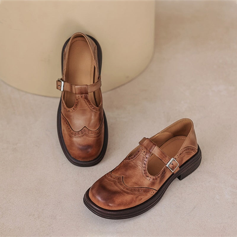 BERNADETTE - MERCEDITAS TIPO BROGUE CON CORREA EN T