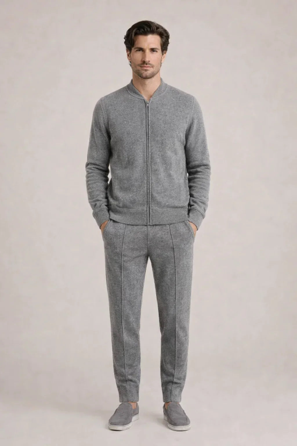 CONJUNTO CON CHAQUETA - GRIS CLARO